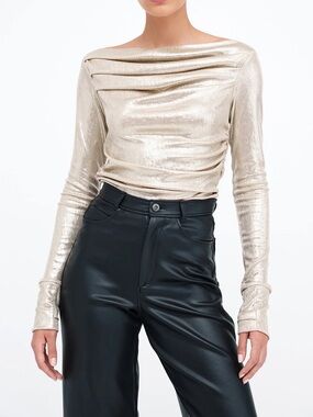 Metallic Boatneck Long-Sleeve Top in Champagne Gold